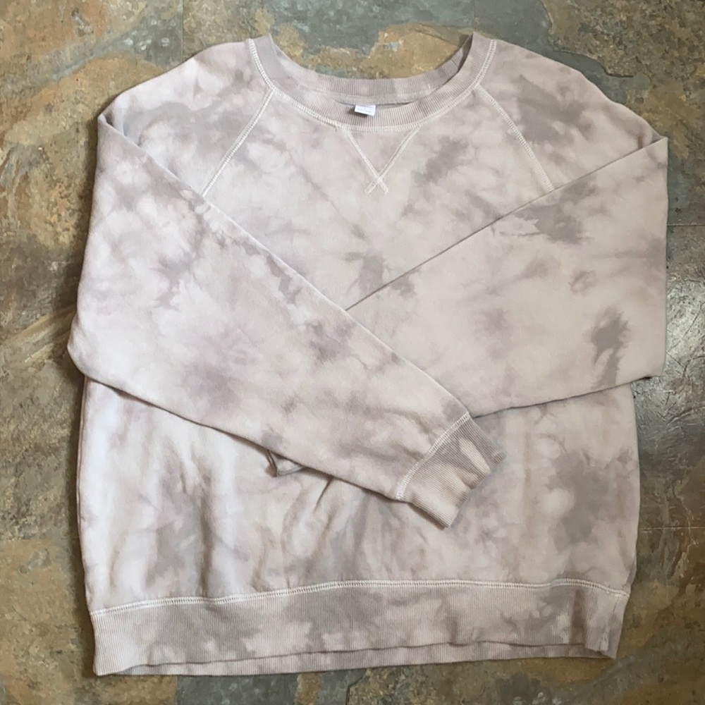 Old navy sweatshirt